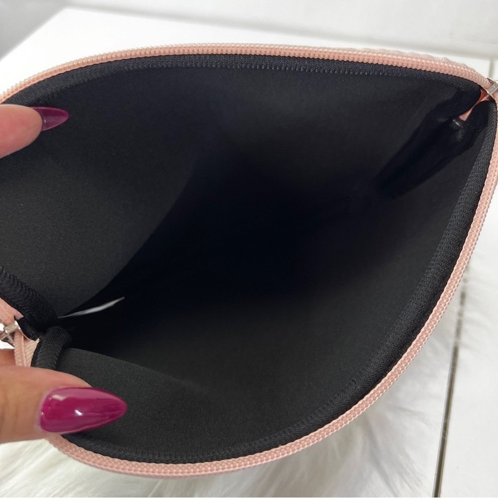 iPad Case Pale Pink - Picture 3 of 3